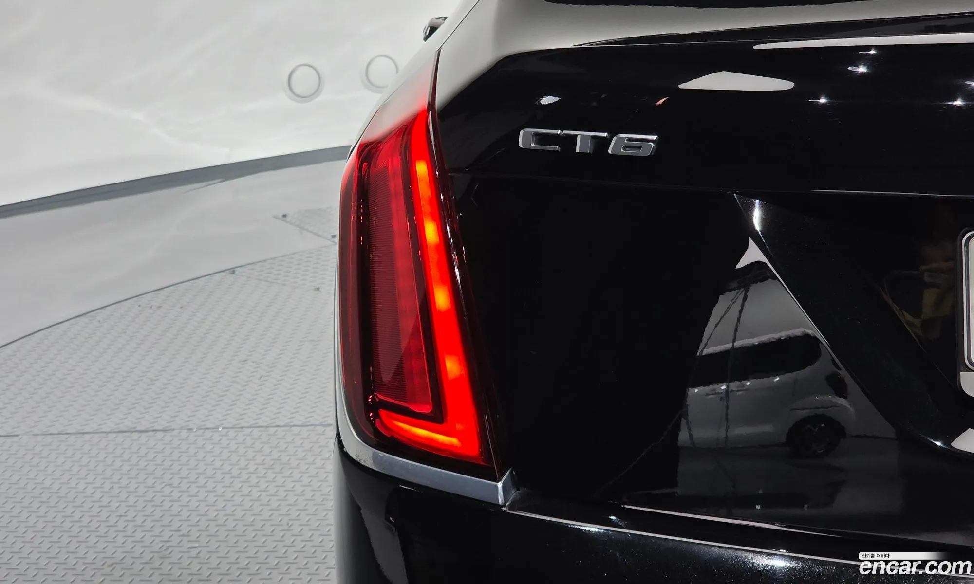 Cadillac CT6 2018 — 20