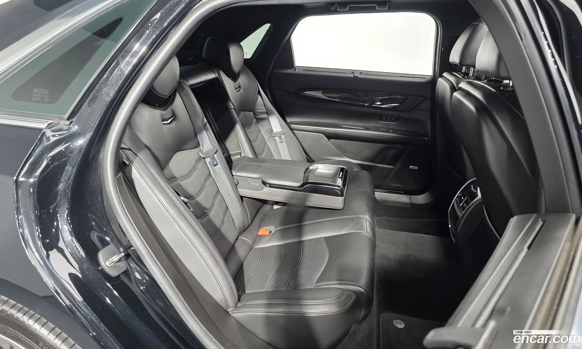 Cadillac CT6 2018 — 10