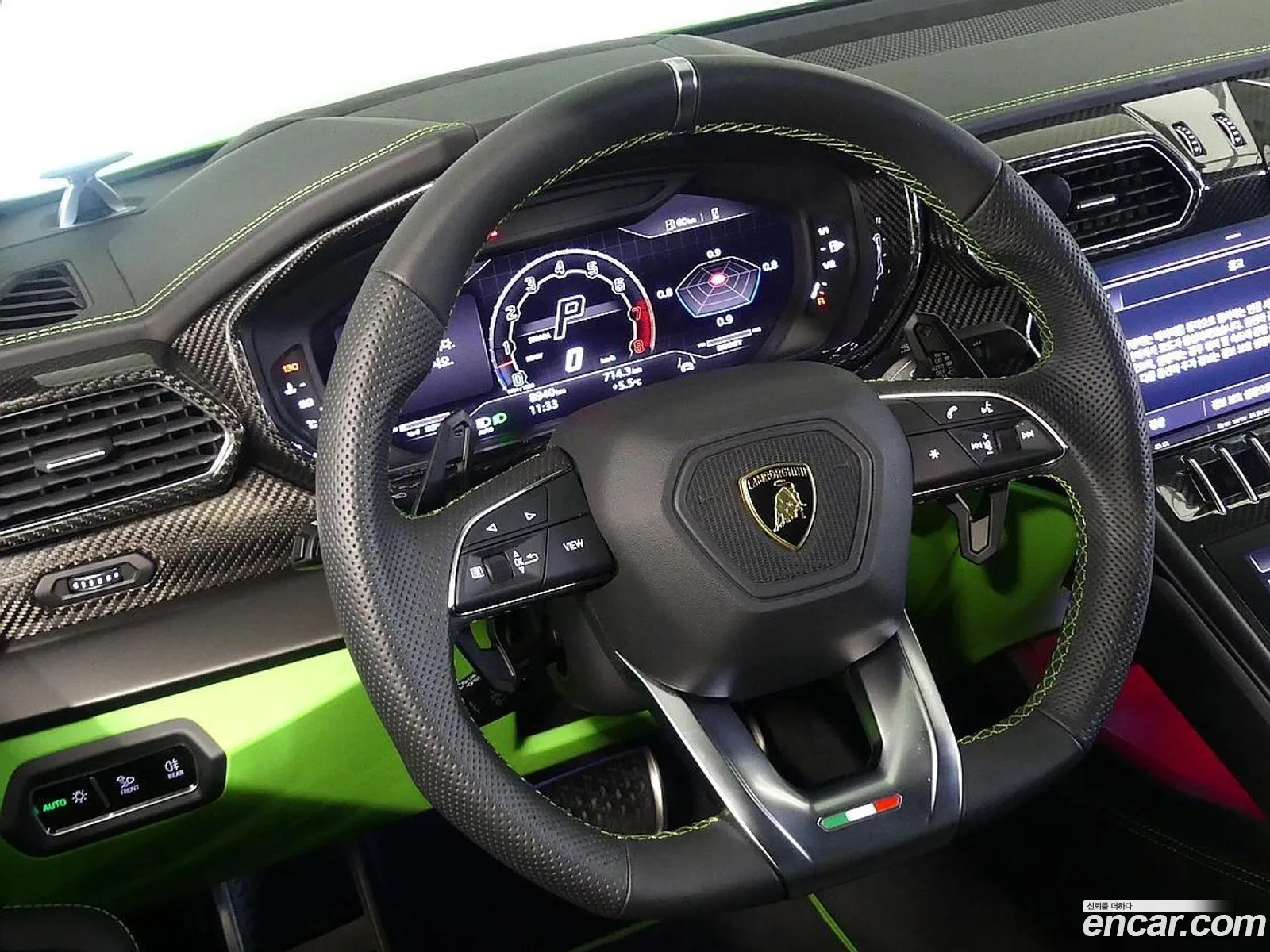 Lamborghini Urus 2024 — 14