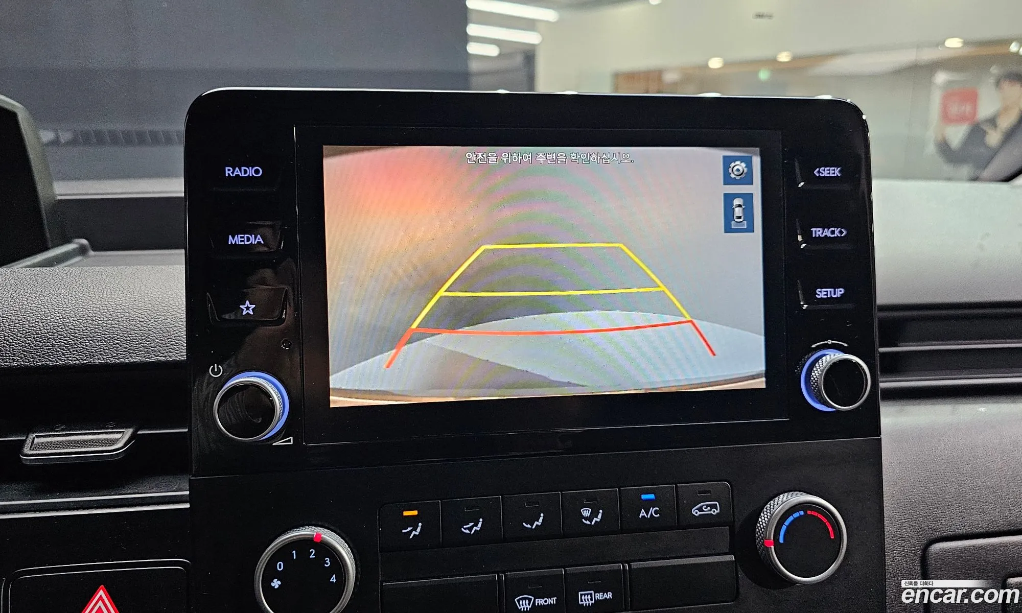 Hyundai Staria 2022 — 4