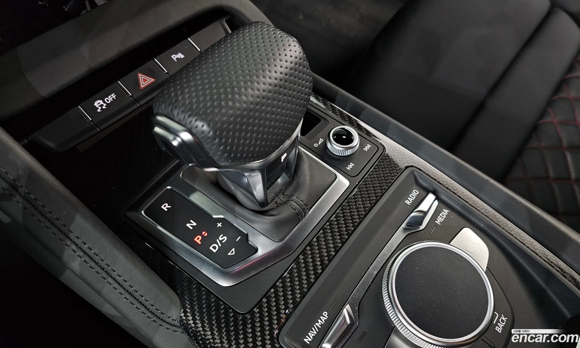 Audi R8 2022 WUAZZZFXXN7900217 — 8