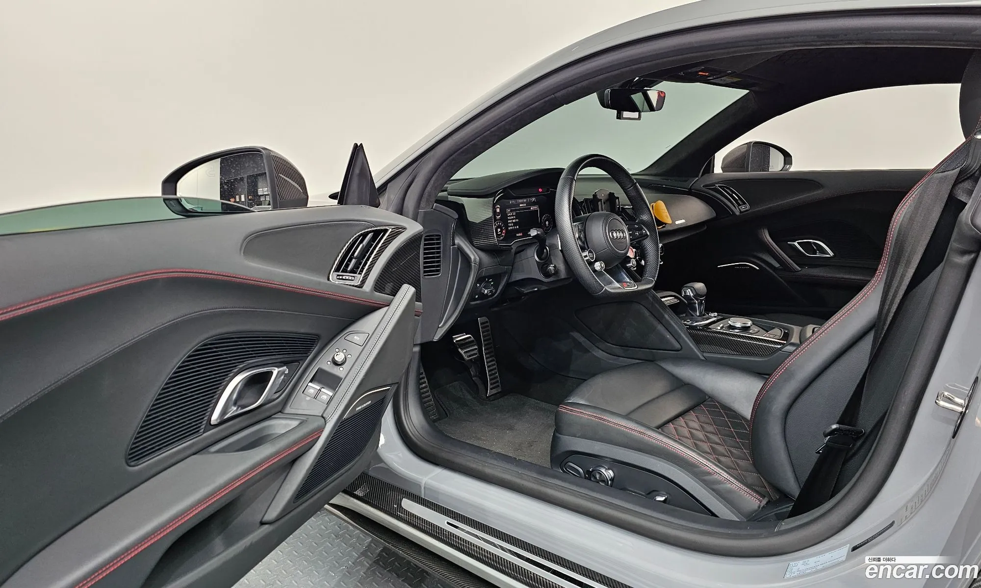 Audi R8 2022 WUAZZZFXXN7900217 — 12