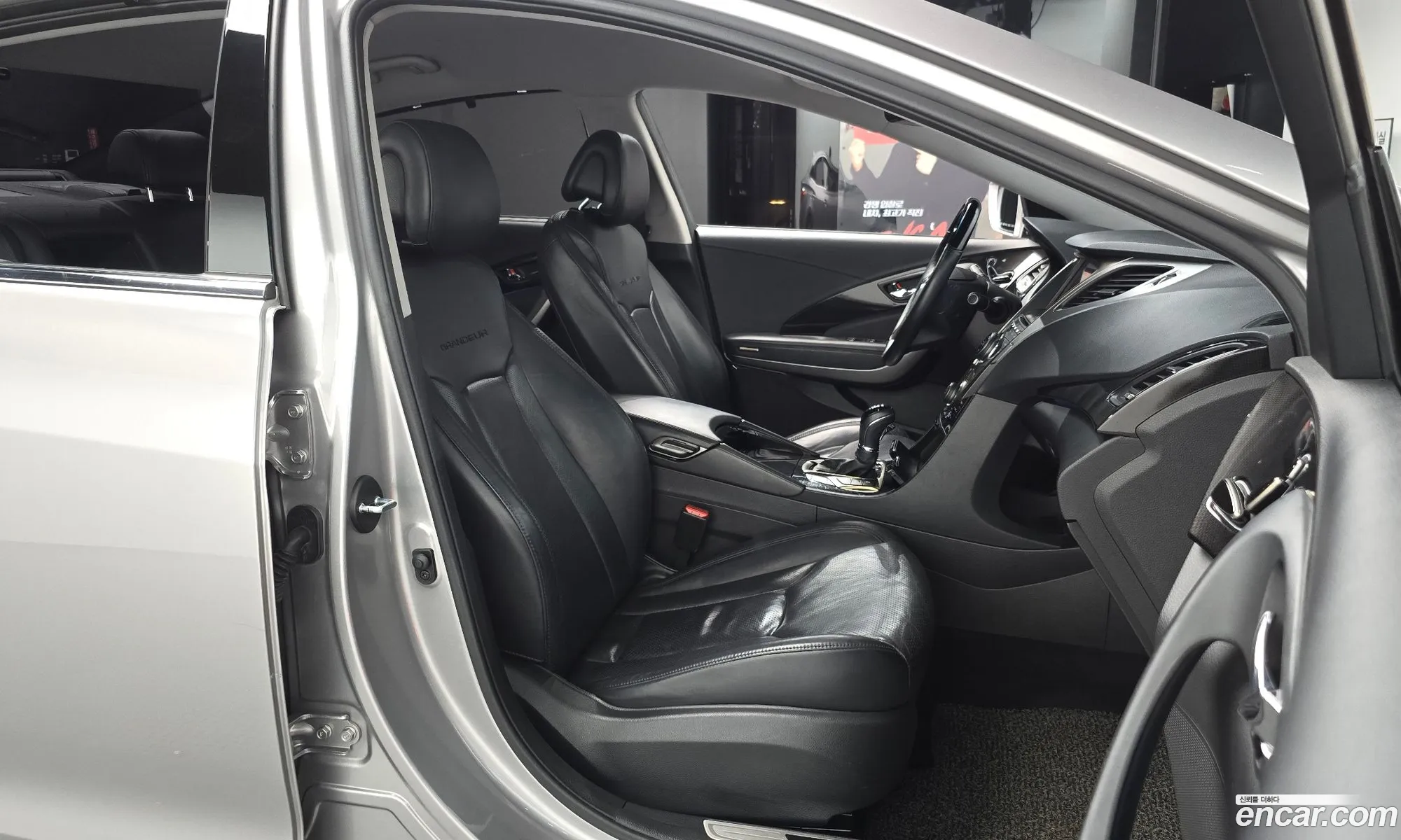 Hyundai Grandeur HG 2012 — 10
