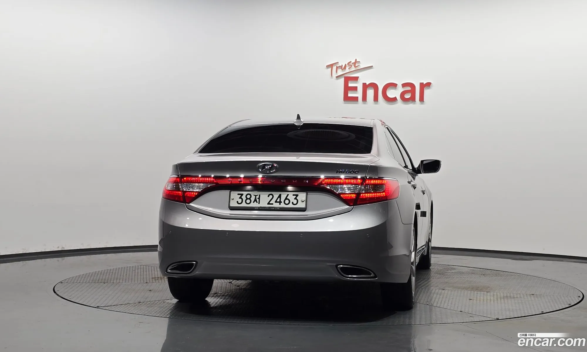 Hyundai Grandeur HG 2012 — 23