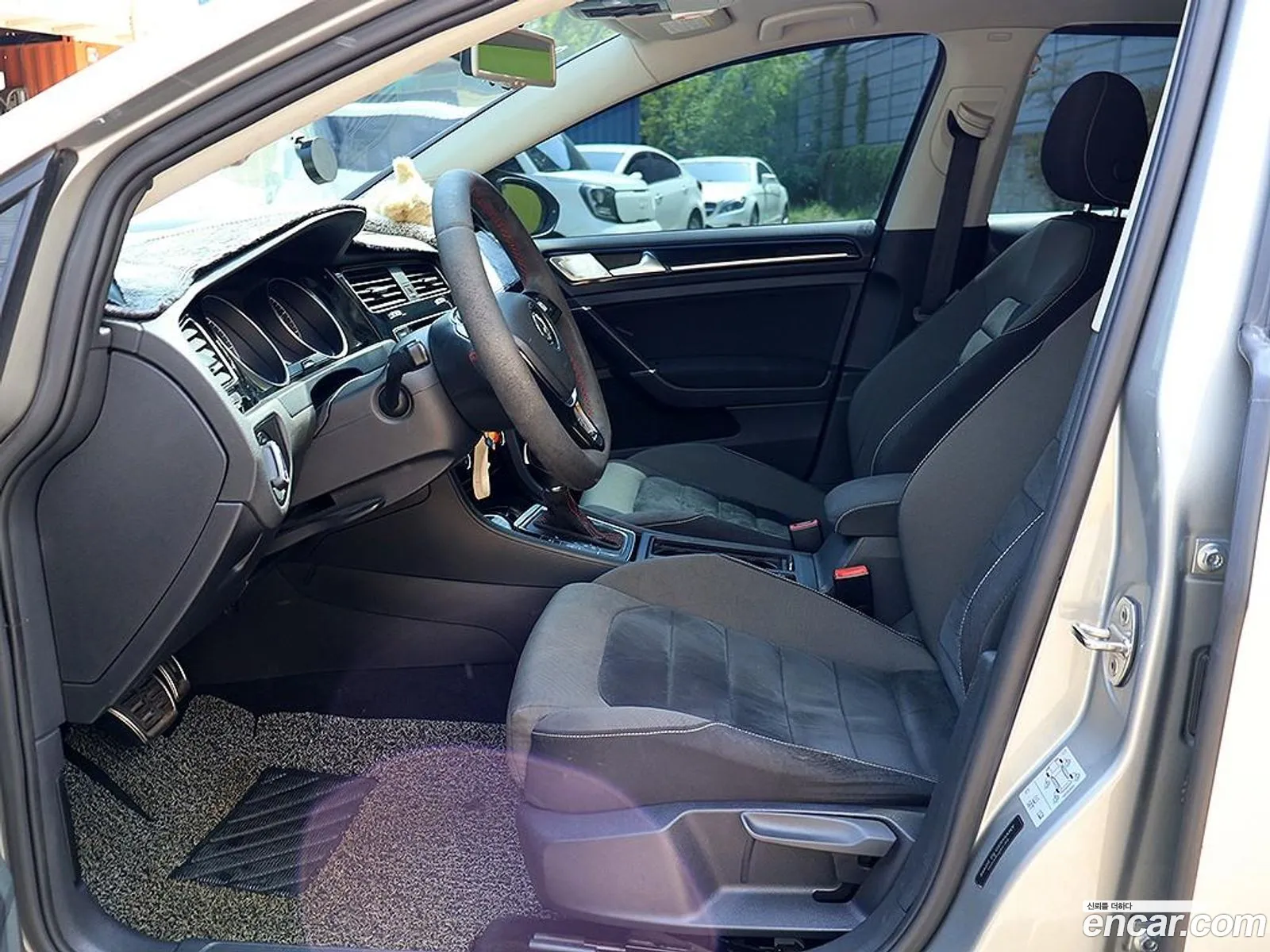 Volkswagen Golf 7th Gen 2013 — 7