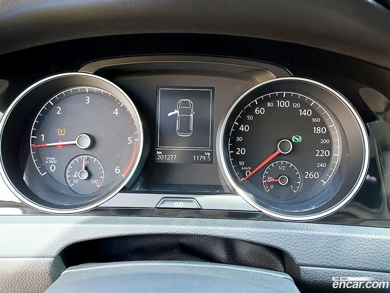 Volkswagen Golf 7th Gen 2013 — 14