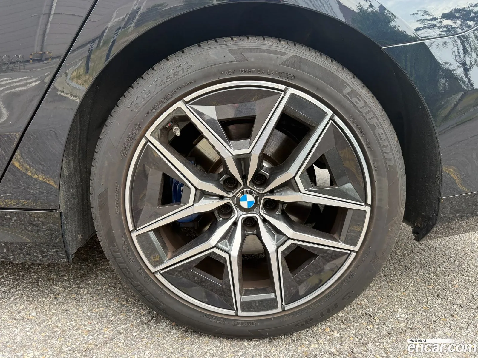 BMW 5 Series 2024 — 10