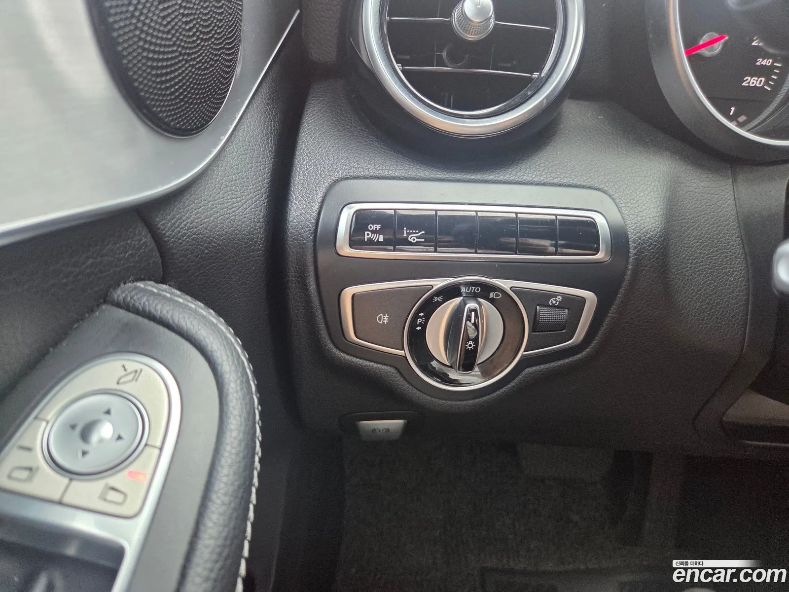 Mercedes-Benz C-Class W205 2017 — 20