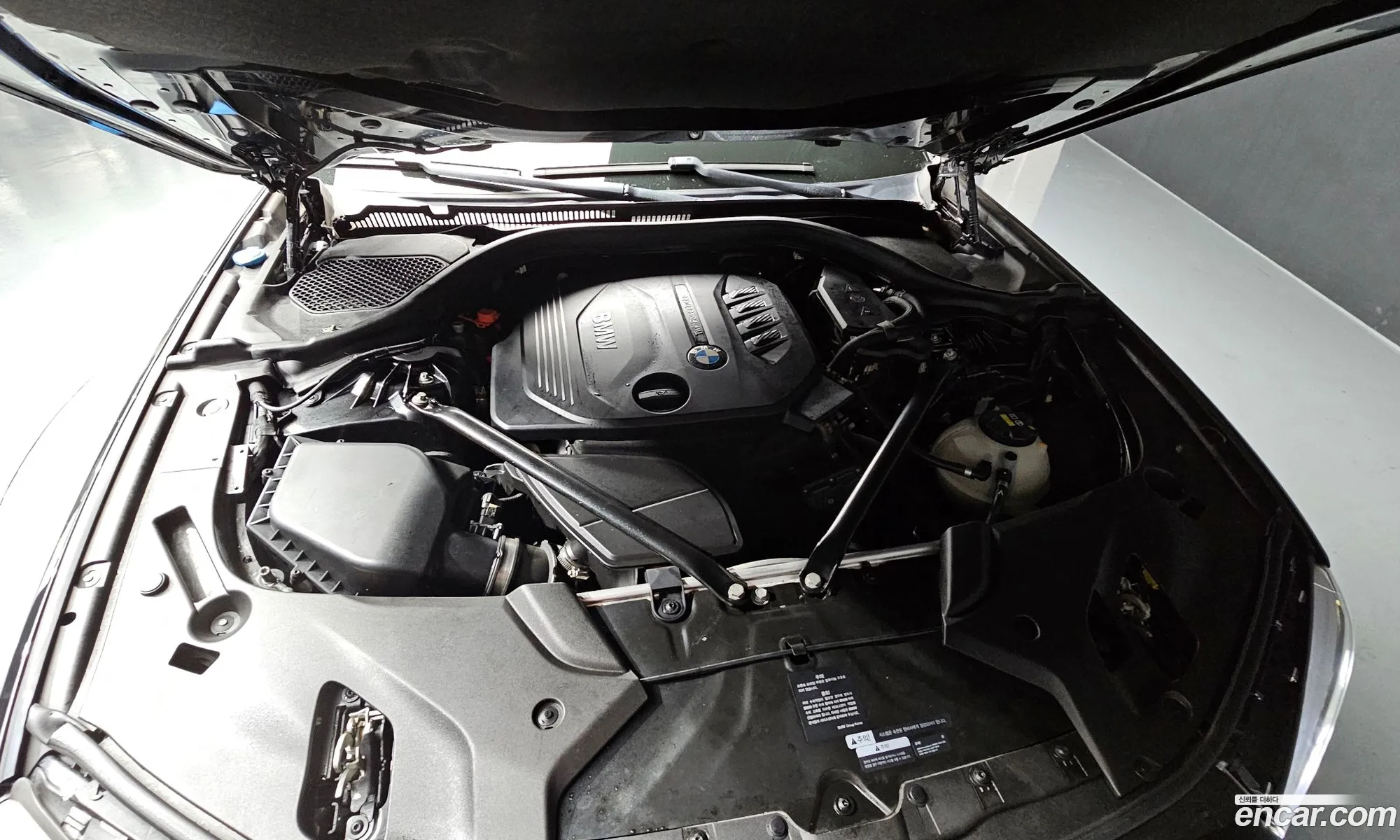 BMW 5 Series 2017 WBAJC3101HG925494 — 12