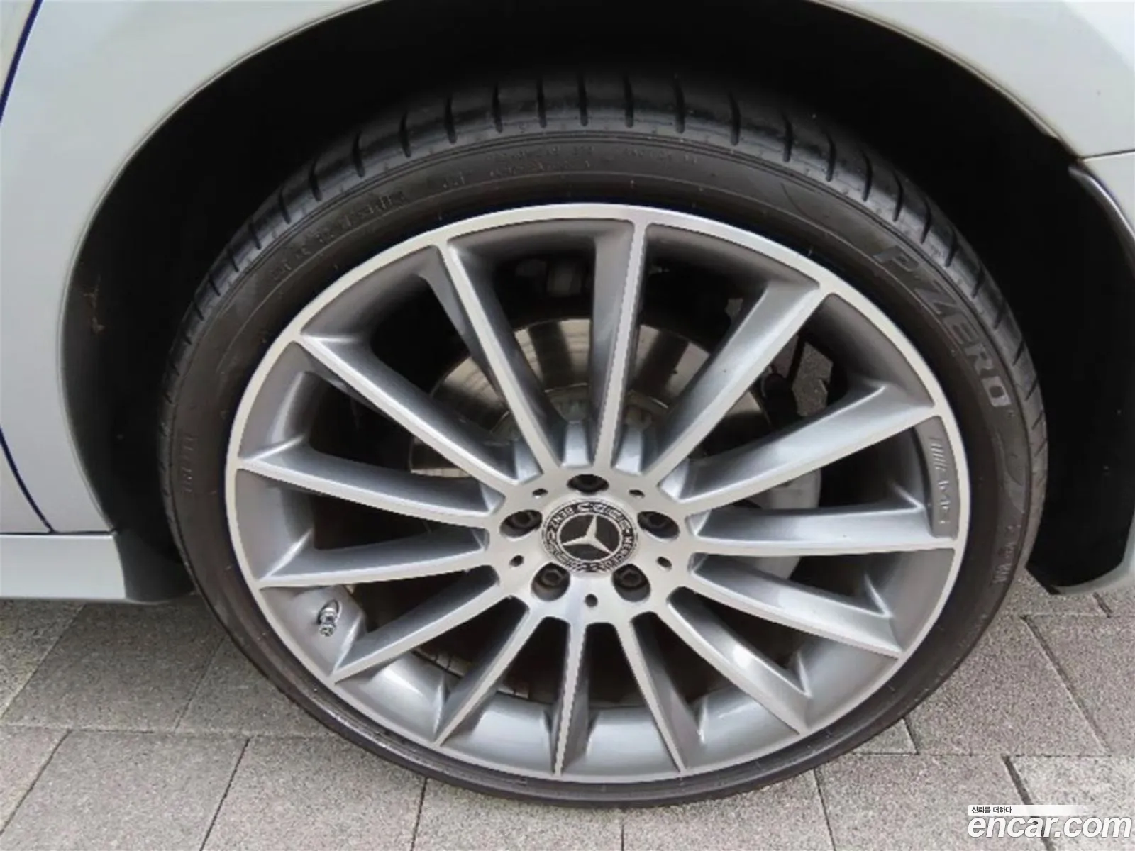 Mercedes-Benz E-Class W213 2020 — 8
