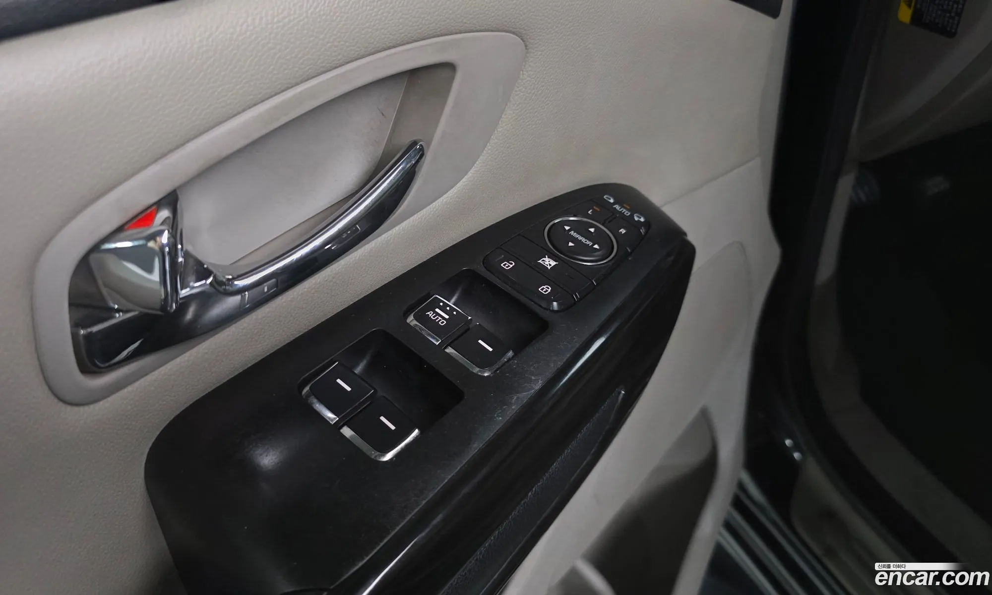 Kia Carnival 2018 — 16