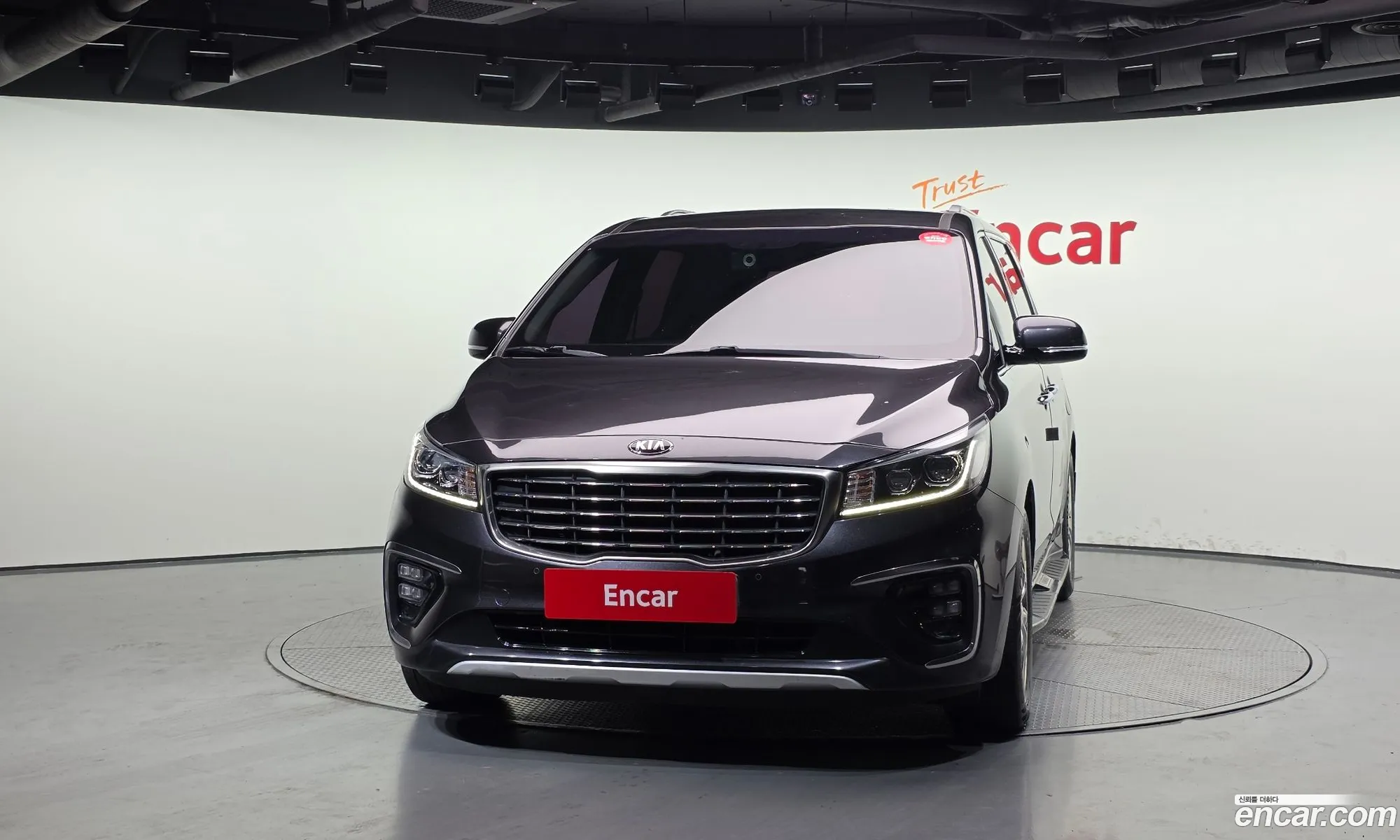 Kia Carnival 2018 — 10