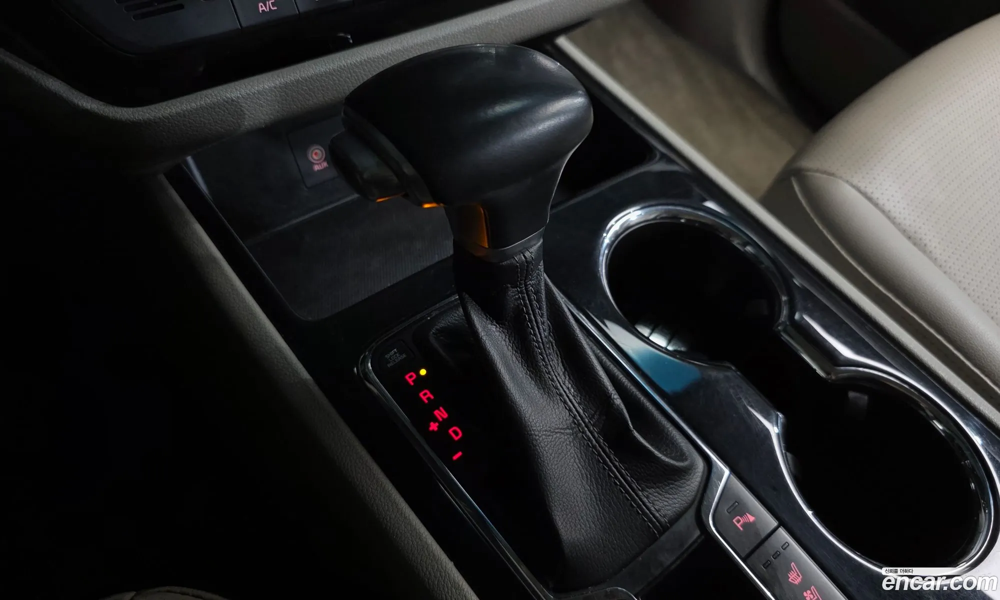Kia Carnival 2018 — 2