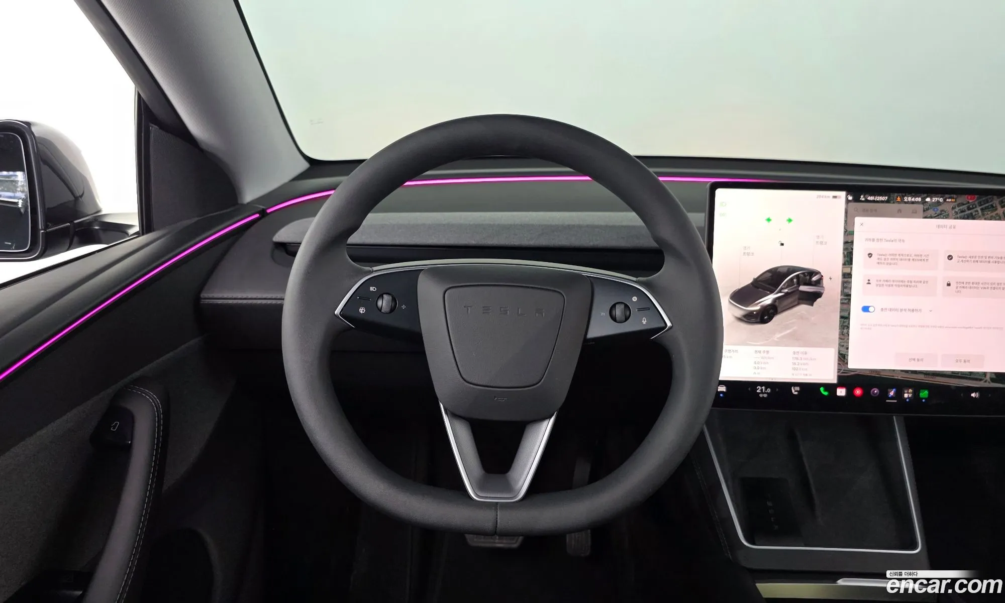 Tesla Model Y 2025 LRWYGCFJ1SC185643 — 8