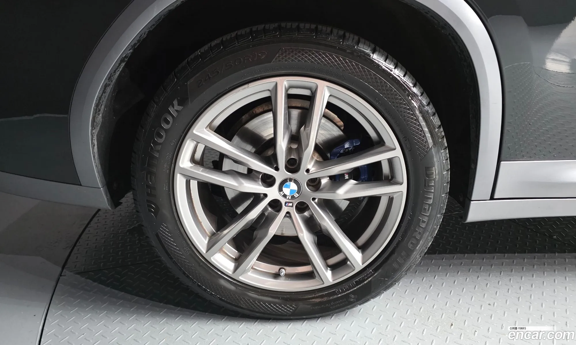 BMW X4 2021 WBA2V9103M9G04222 — 32