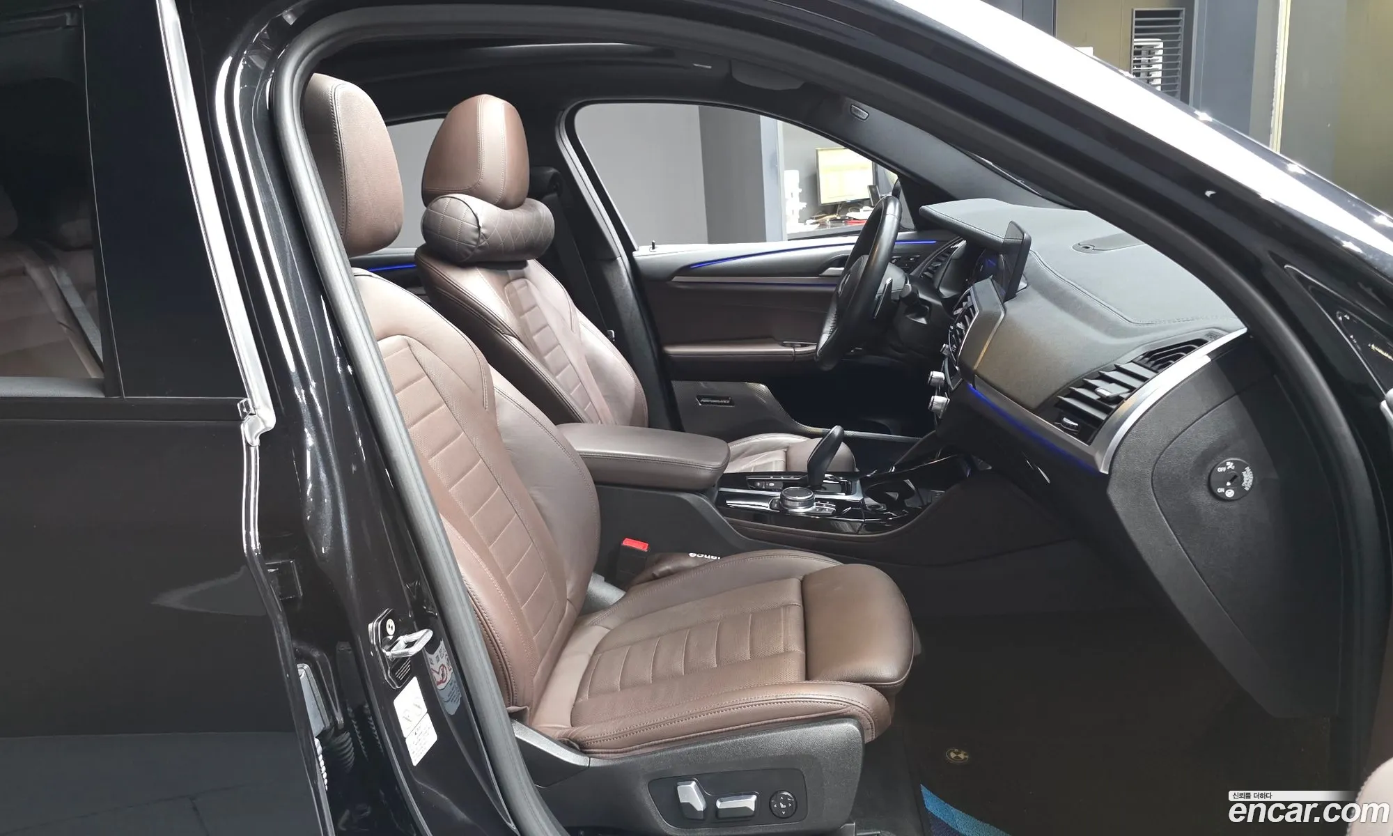BMW X4 2021 WBA2V9103M9G04222 — 22