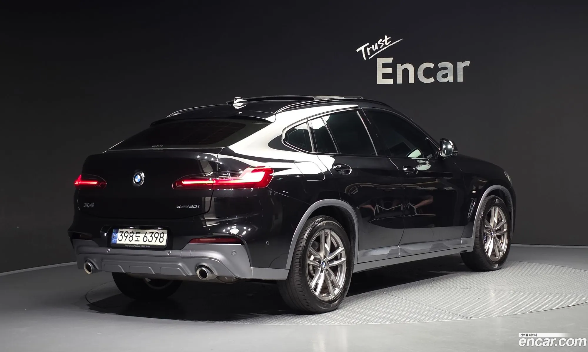 BMW X4 2021 WBA2V9103M9G04222 — 31