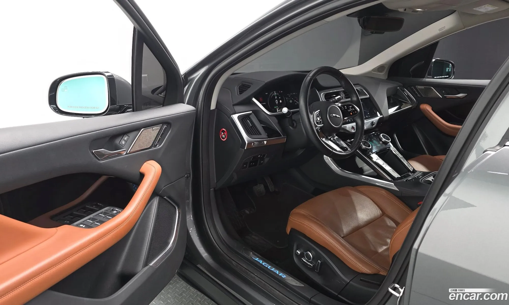 Jaguar I-Pace 2020 — 19