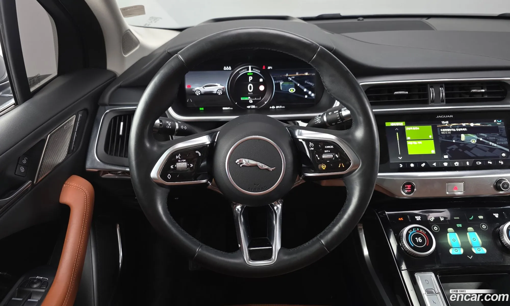 Jaguar I-Pace 2020 — 23