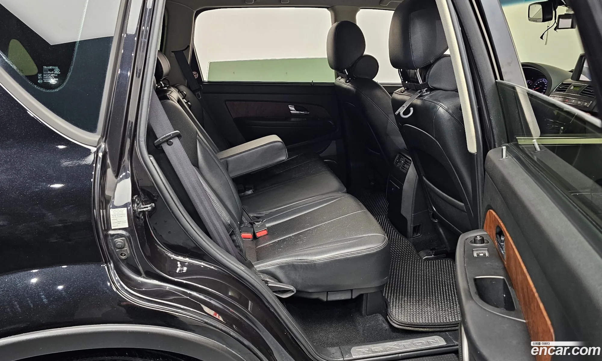 KG Mobility (SsangYong) Rexton W 2016 — 3