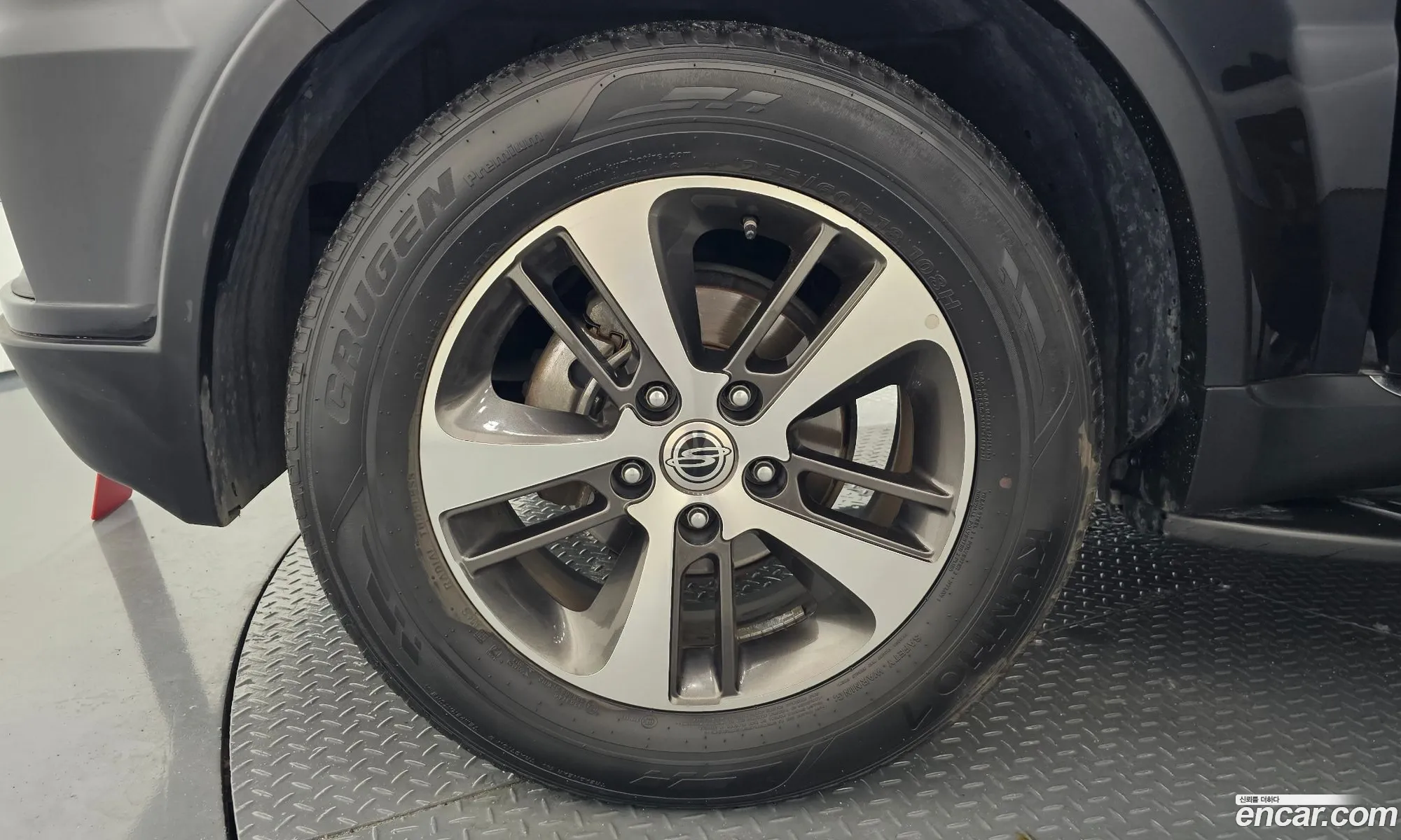 KG Mobility (SsangYong) Rexton W 2016 — 17