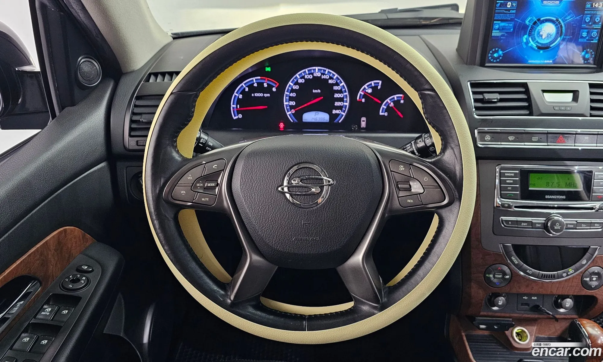 KG Mobility (SsangYong) Rexton W 2016 — 15