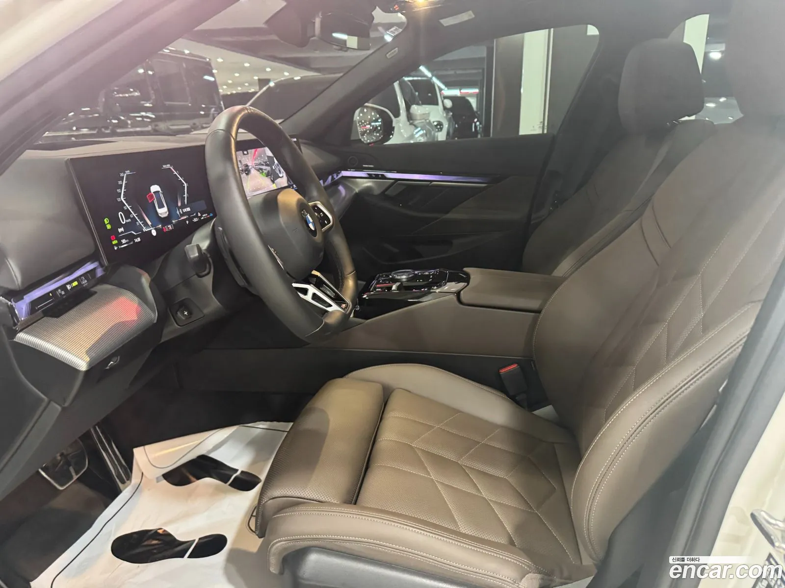 BMW 5 Series 2024 — 16
