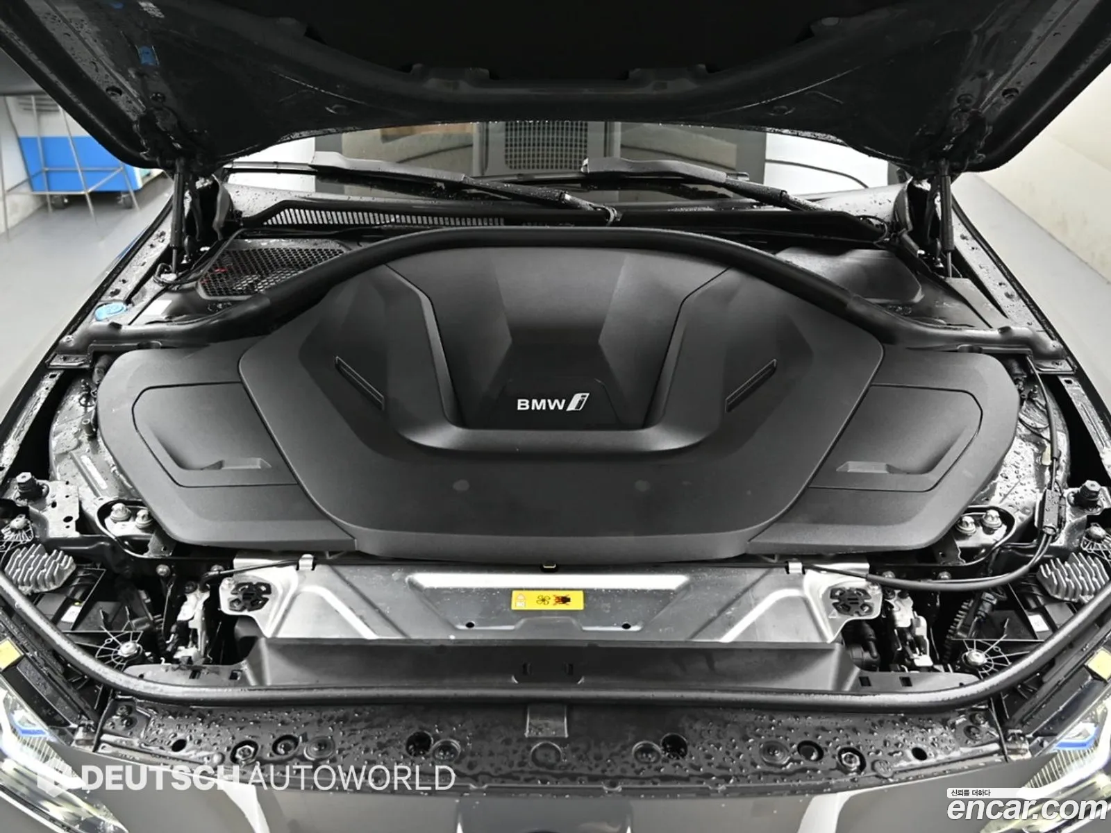 BMW i4 2023 — 19
