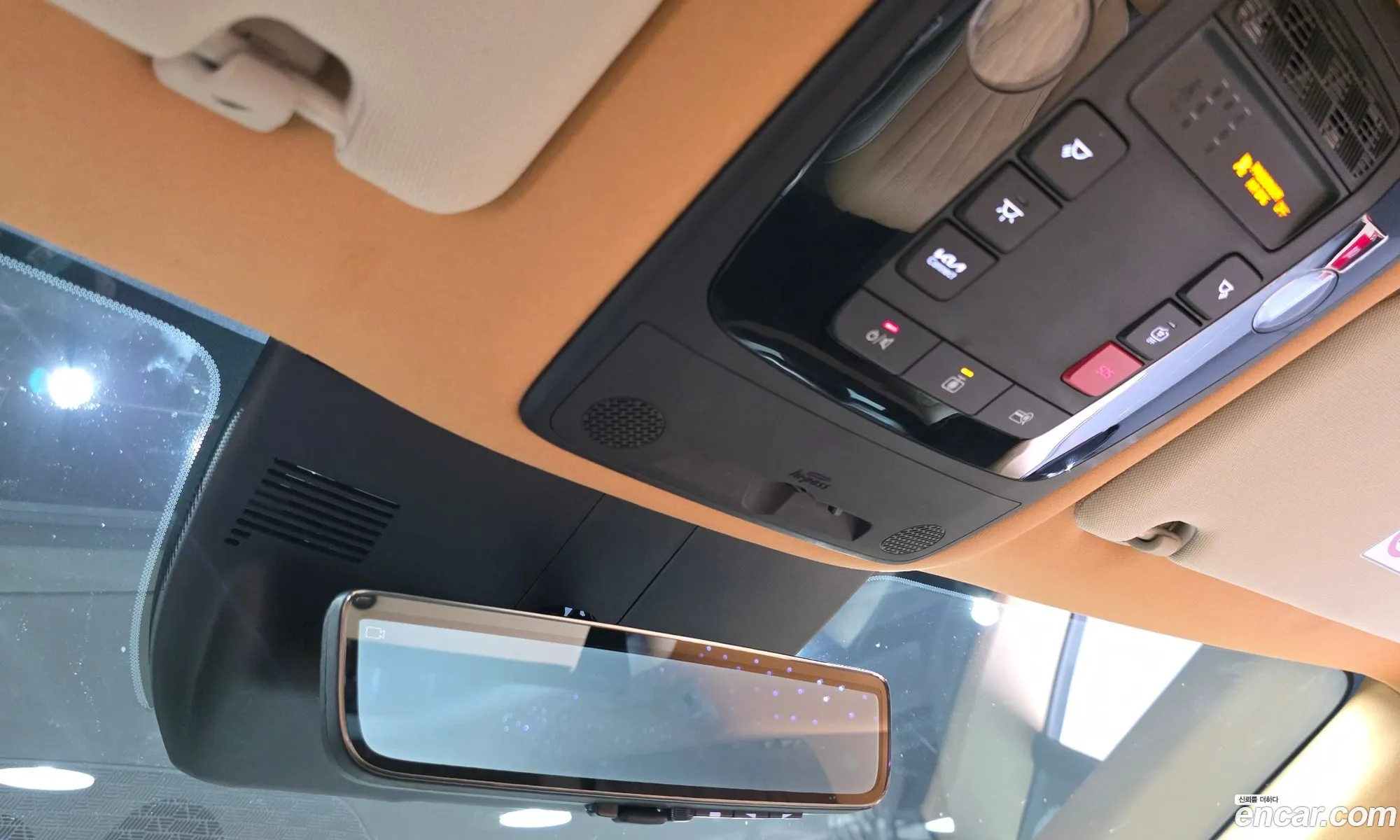 Kia Carnival 2024 — 2