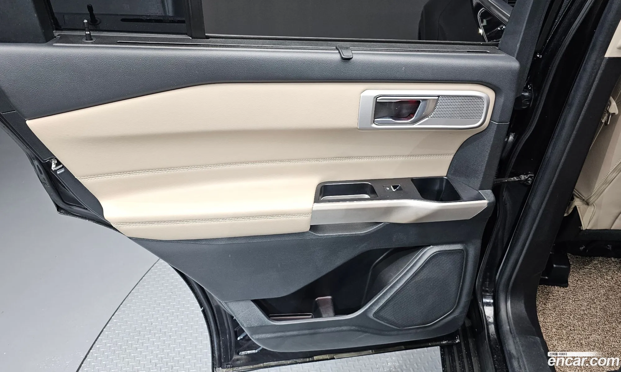Ford Explorer 6th Gen 2022 1FMSK8FHXNGB80290 — 14