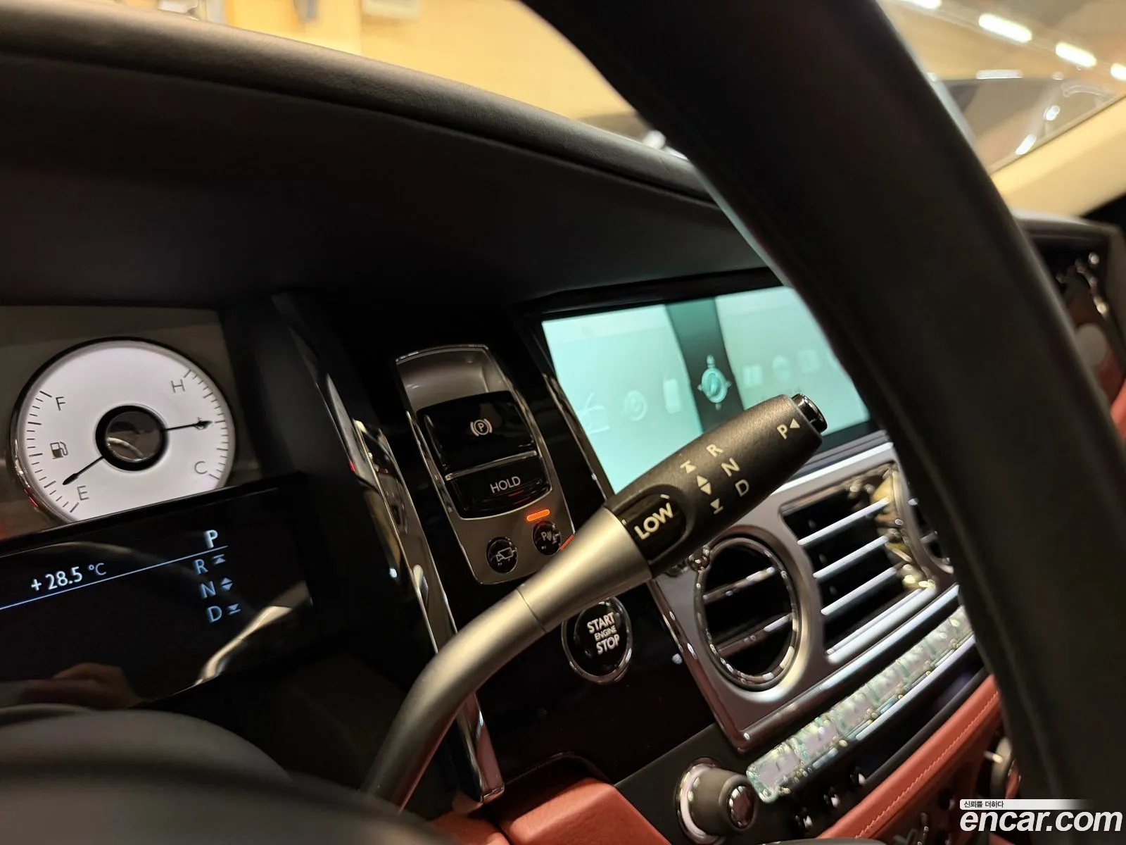 Rolls-Royce Ghost 2016 — 15