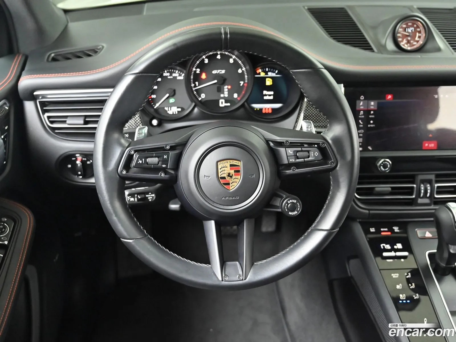 Porsche Macan 2022 — 14