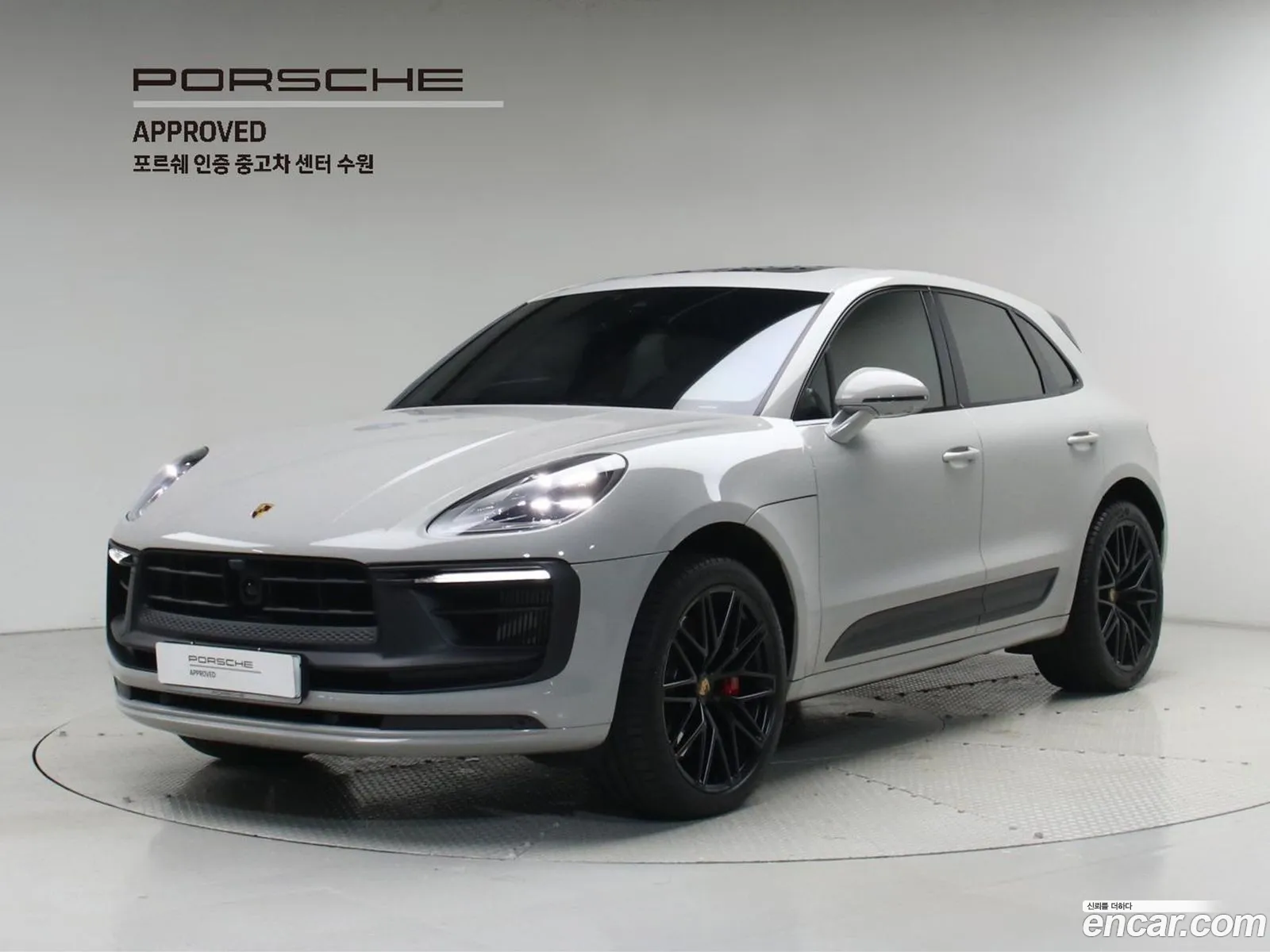 Porsche Macan 2022 — 17
