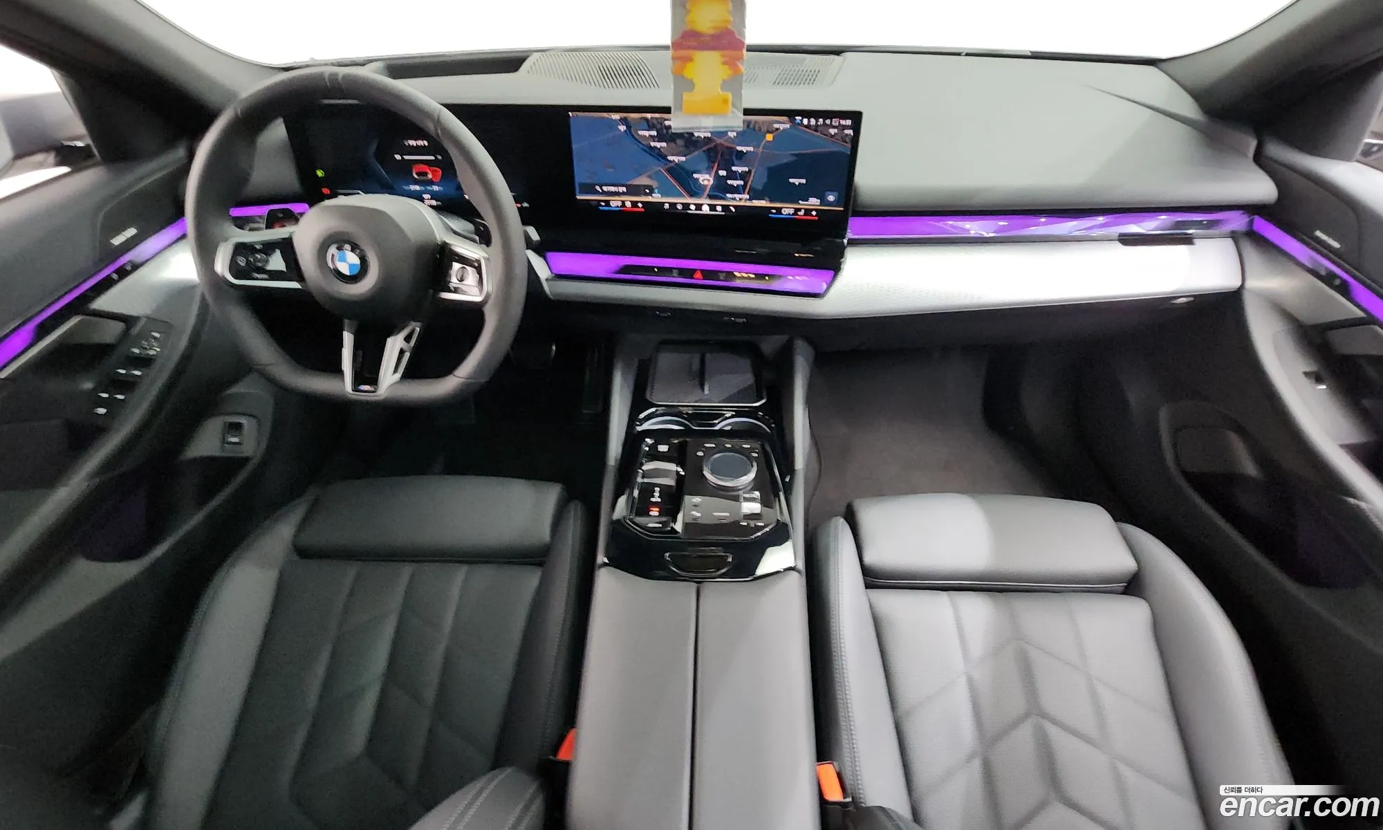 BMW 5 Series 2025 WBA21FJ01SCU48625 — 25