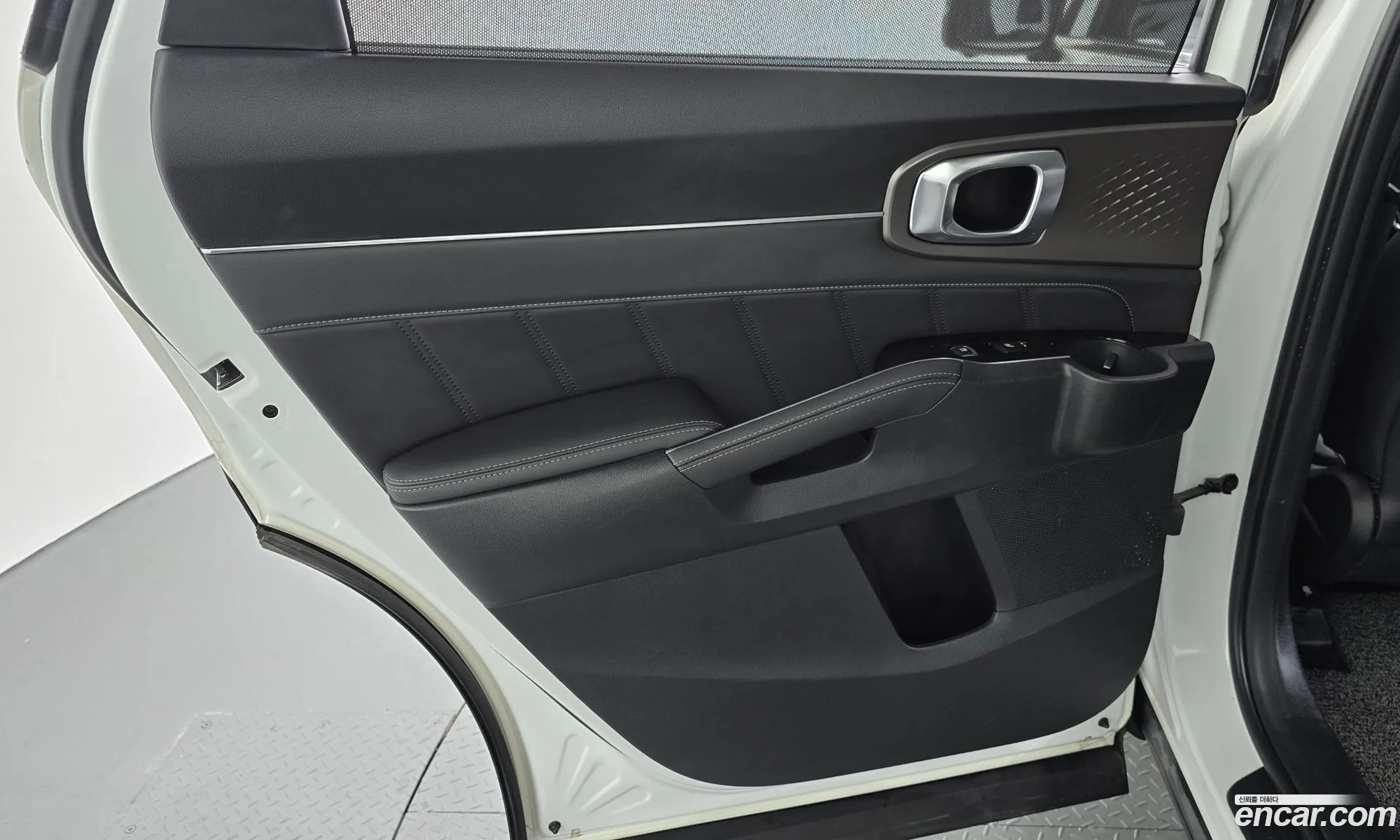 Kia Sorento 2024 — 23