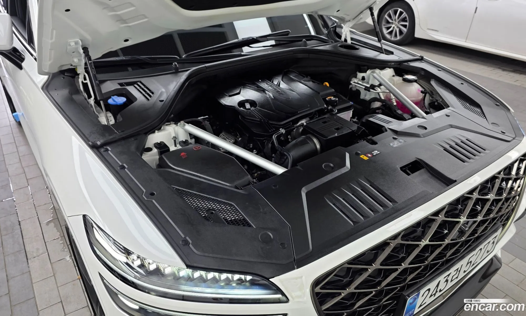 Genesis GV70 2024 — 15