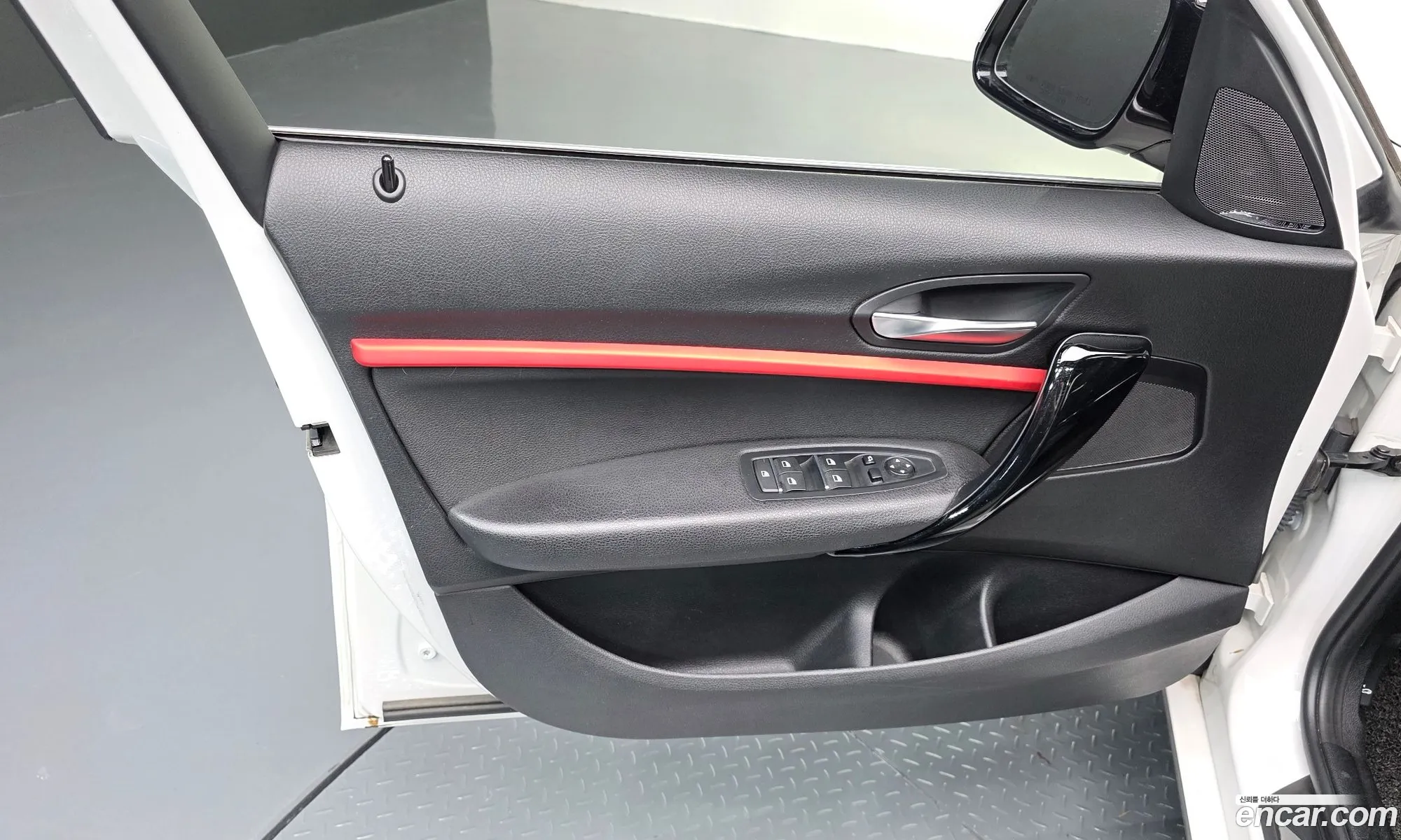 BMW 1 Series 2019 — 24