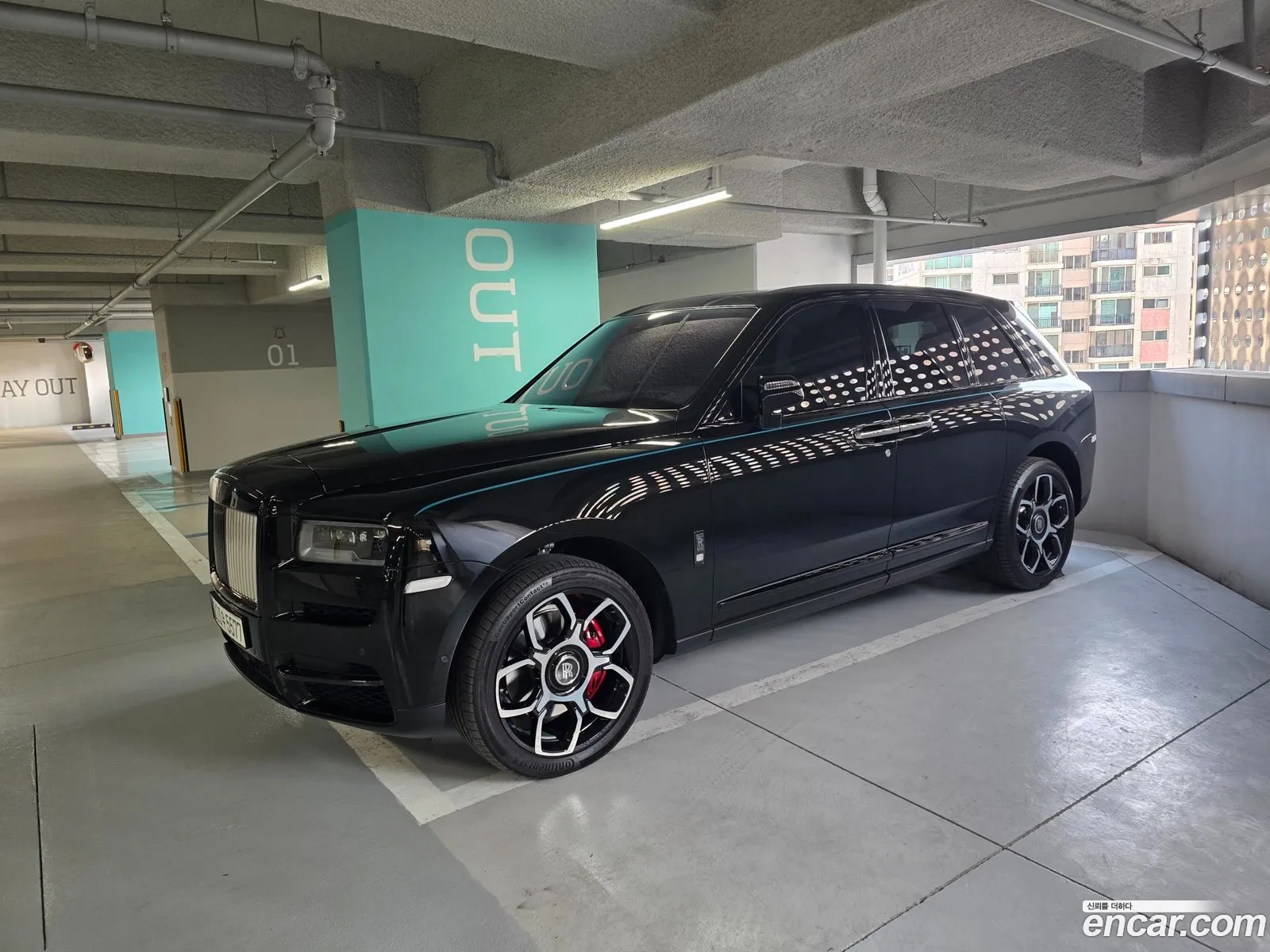 Rolls-Royce Cullinan 2024 — 10