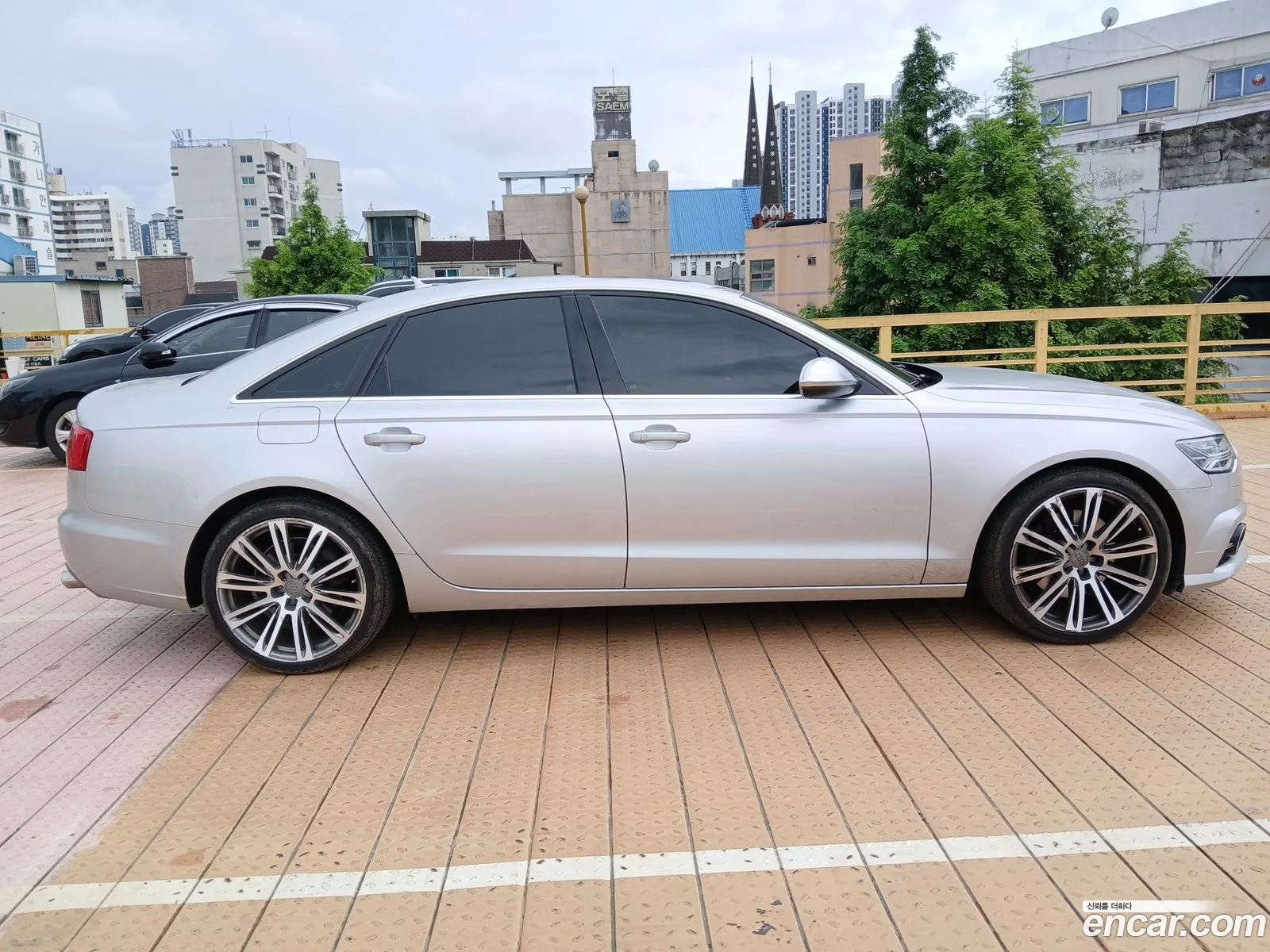 Audi A6 2013 — 2