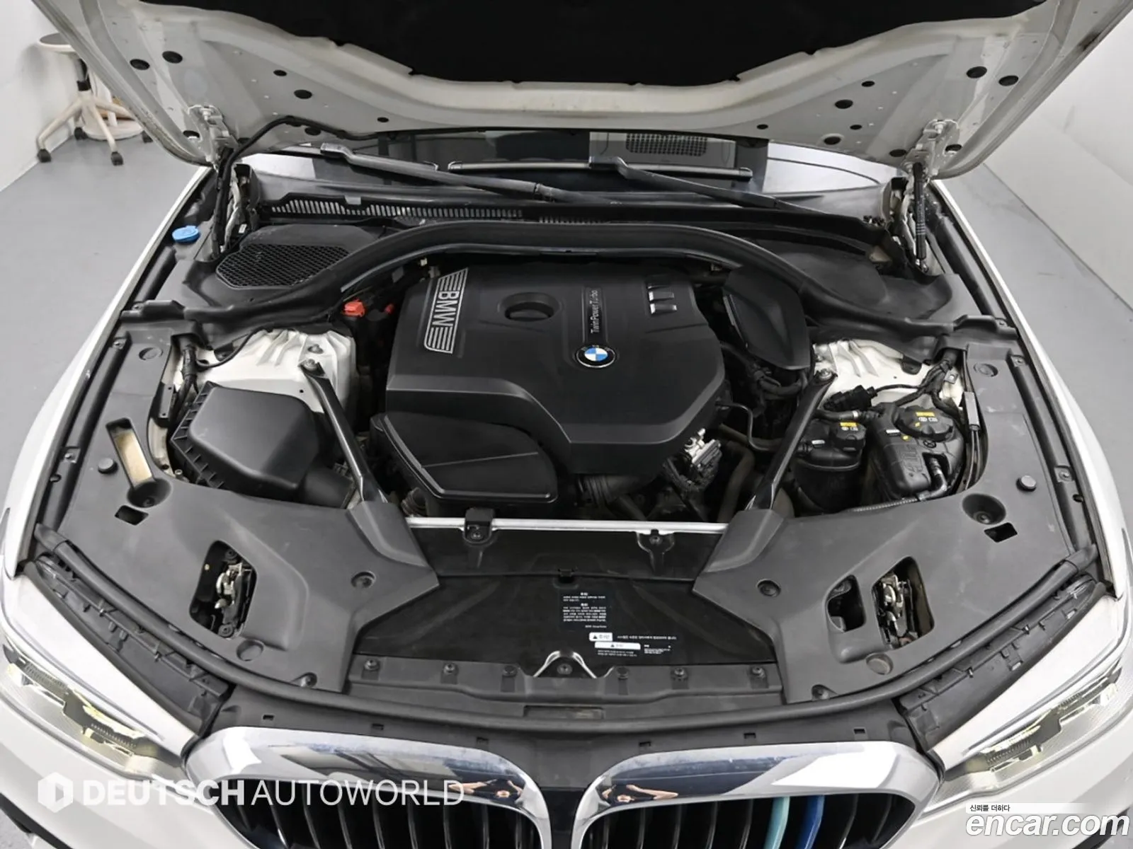 BMW 5 Series 2017 — 17