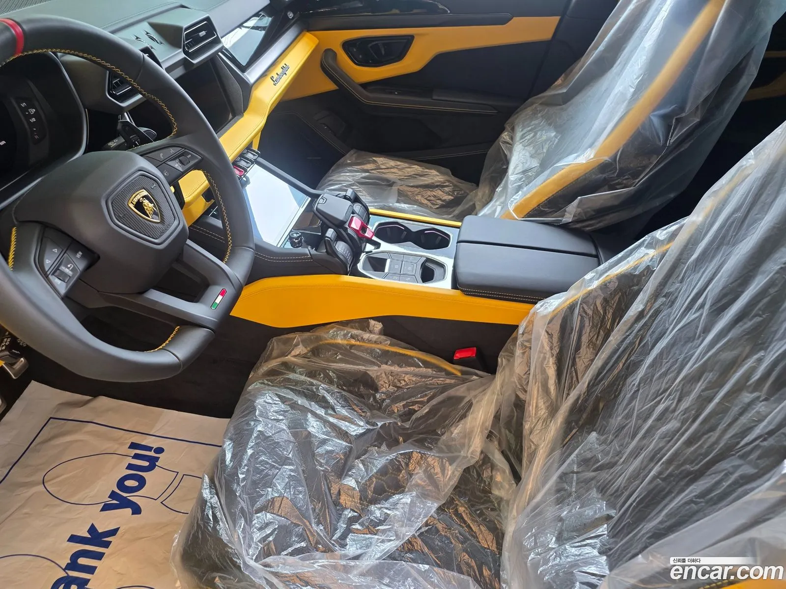 Lamborghini Urus 2026 — 7