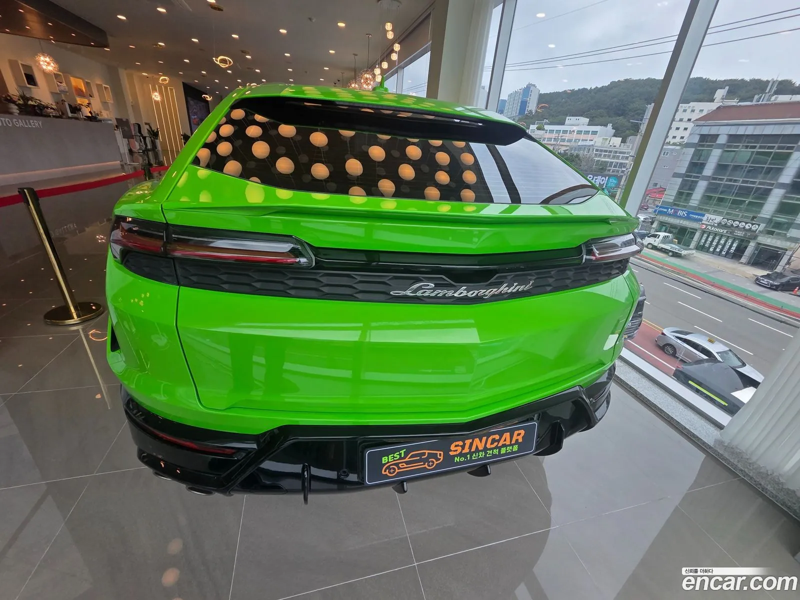 Lamborghini Urus 2026 — 3