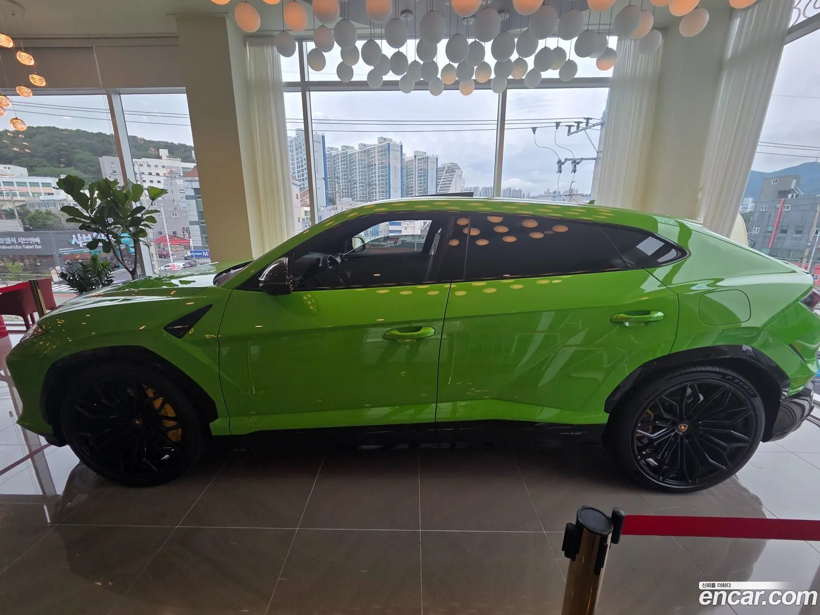 Lamborghini Urus 2026 — 19
