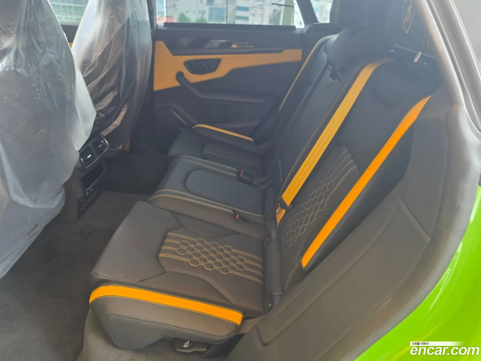 Lamborghini Urus 2026 — 18