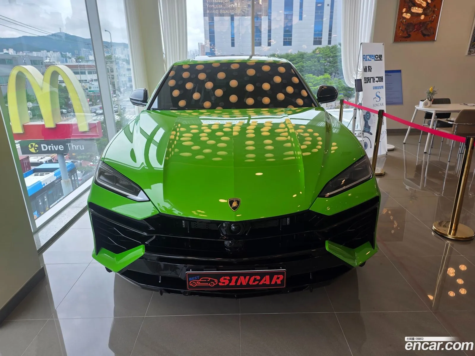 Lamborghini Urus 2026 — 13