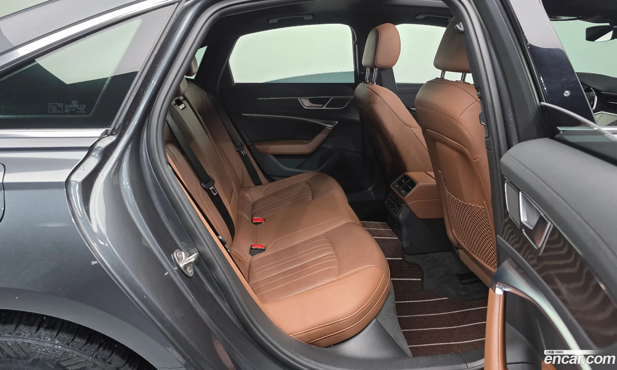 Audi A6 2020 WAUZZZF21LN065034 — 16