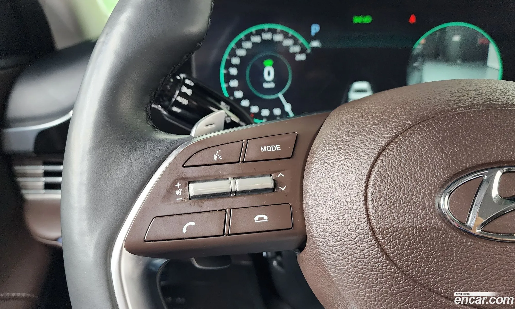 Hyundai Grandeur IG Hybrid 2020 — 23