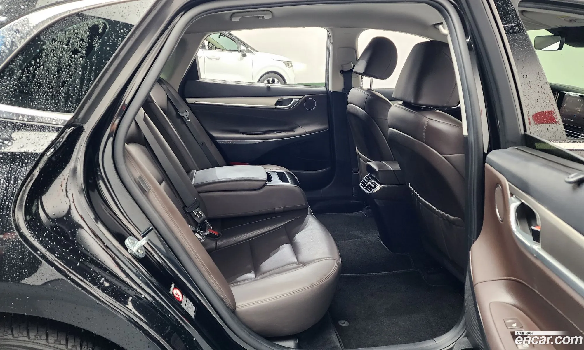 Hyundai Grandeur IG Hybrid 2020 — 24