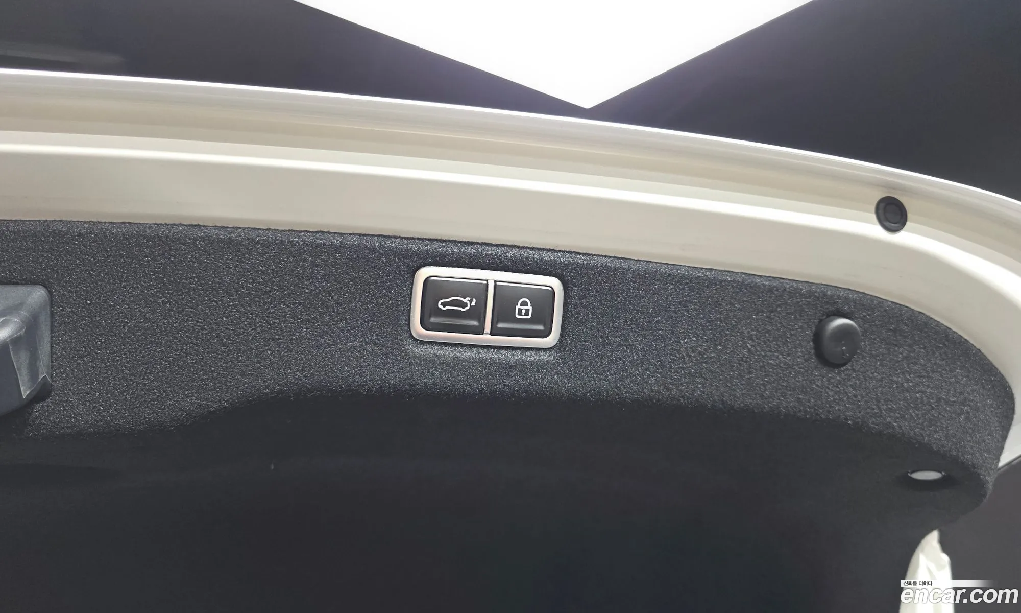 Hyundai Sonata the Edge 2023 — 18