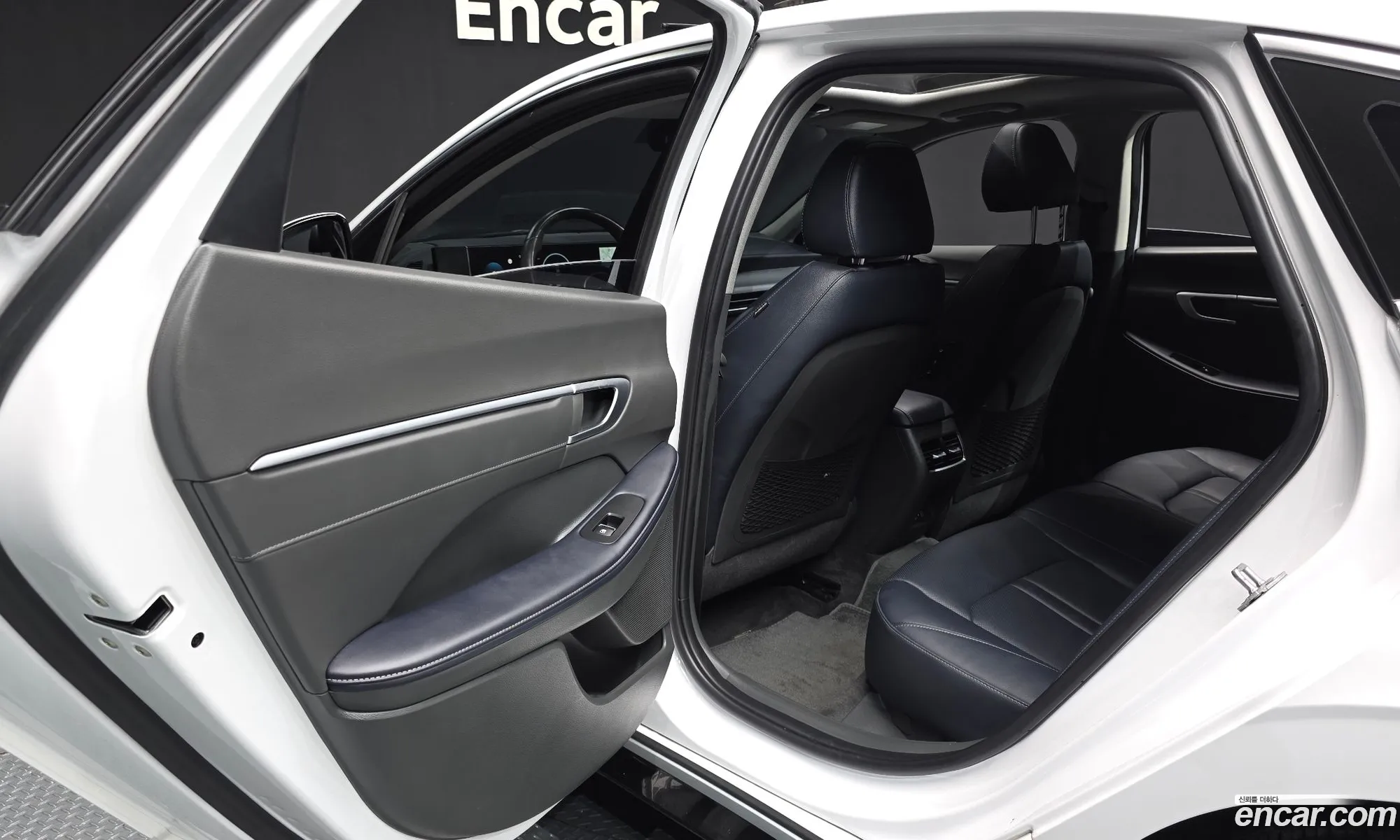 Hyundai Sonata the Edge 2023 — 13